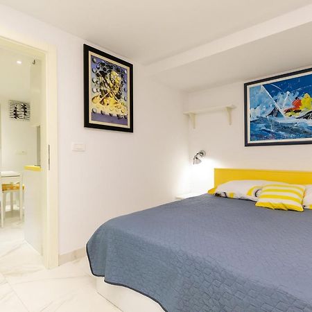 Apartment In The Heart Of Carera Street Rovinj Zewnętrze zdjęcie